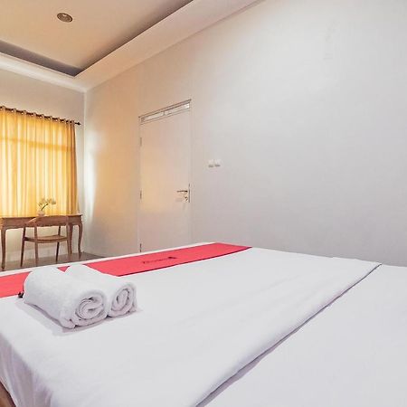 Reddoorz Resort Syariah Near D'Castello Ciater Subang Exterior foto